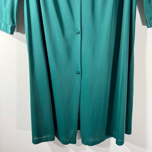 Vintage Vanity Fair Women's Green Button House Dress Nightgown Robe - Picture 5 of 12